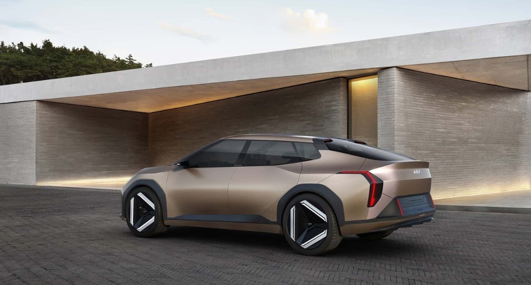 Kia EV4